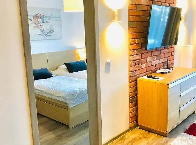 Apartament Rodzinne Z Ogródkiem